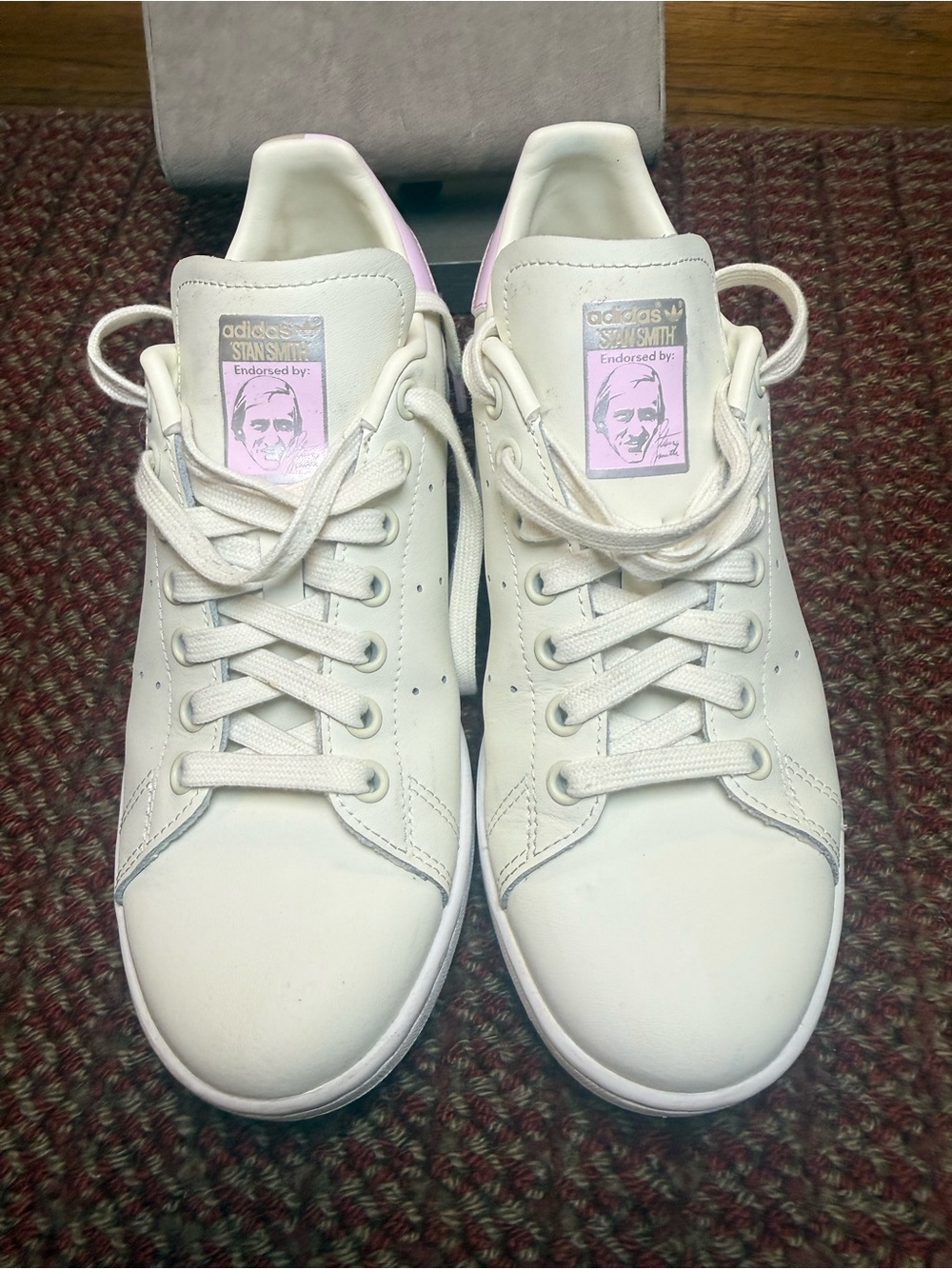 adidas Stan Smith womens Sneakers in Cream with Pink Heel Tabs - Picture 2 of 11